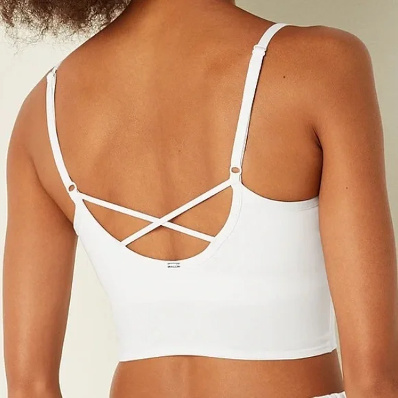 PINK Ultimate Lightly Lined Sports Crop - Picture 3 of 7